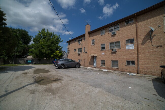 Building Photo - 2149 135th Pl