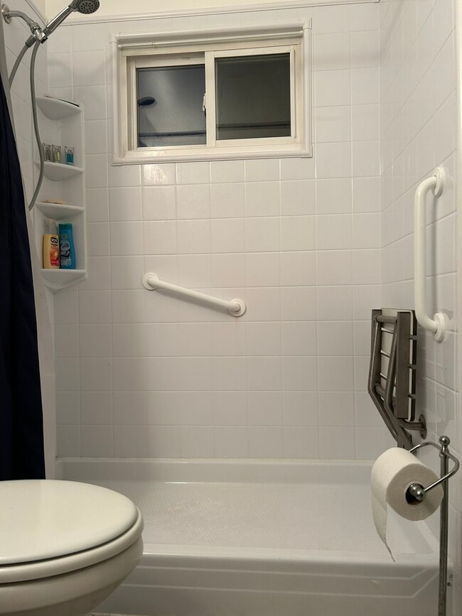 Building Photo - 708 Flintlock Dr