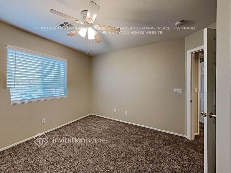 Building Photo - 6135 Yucca Fields Ct