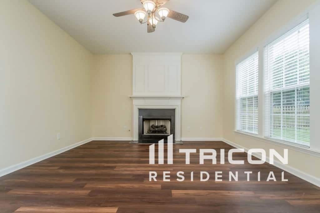 Building Photo - 2146 Ponty Pool Dr
