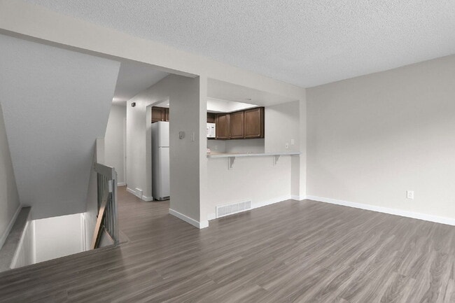 Building Photo - 2449 Lexington Village Ln