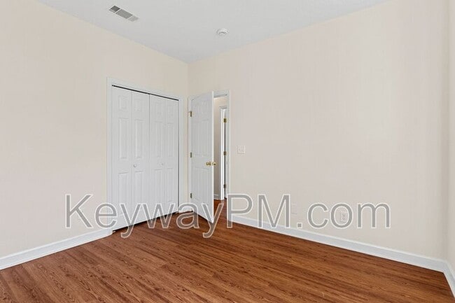 Building Photo - 619 Archard Dr