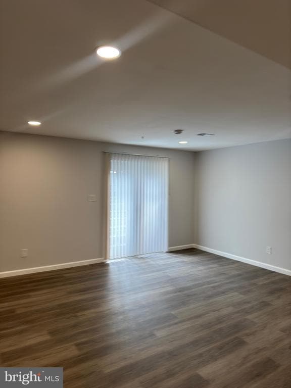 Building Photo - 6900 Ironbridge Ln