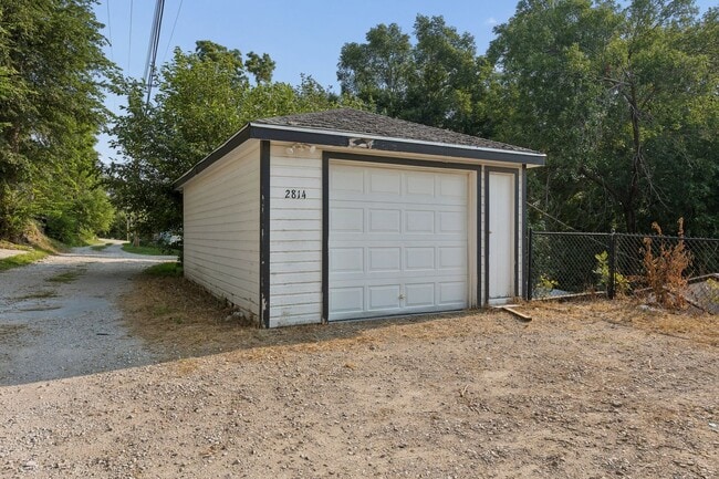 Building Photo - 2814 N 204th St