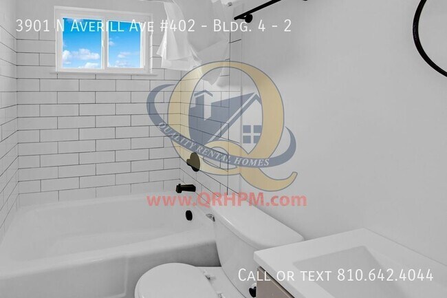 Building Photo - 3901 N Averill Ave