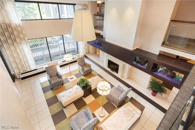 Building Photo - 12900 Lake Ave