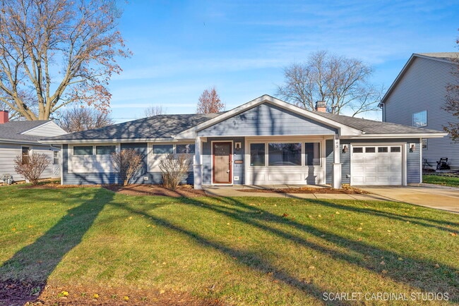 Building Photo - 703 Wakeman Ave