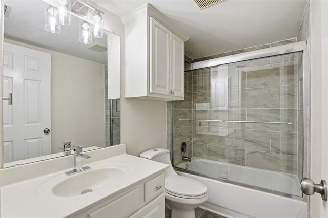 Building Photo - 1956 N Port Ct