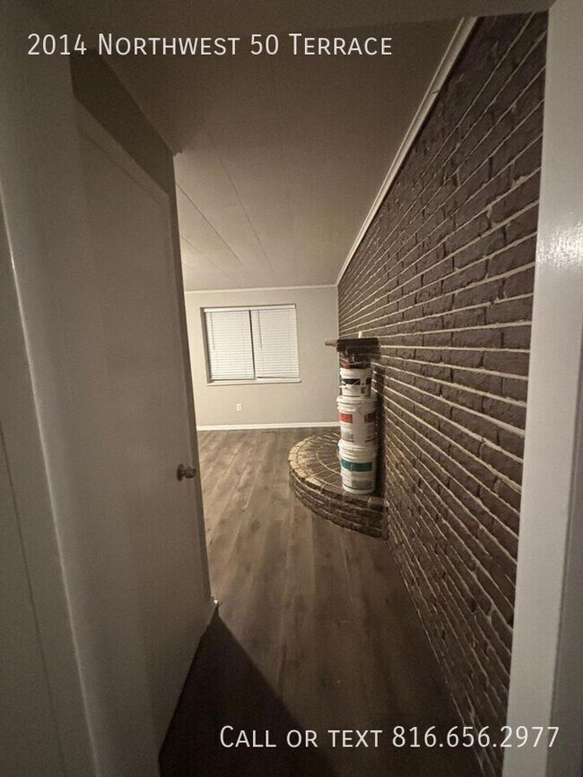 Building Photo - 2014 NW 50 Terrace