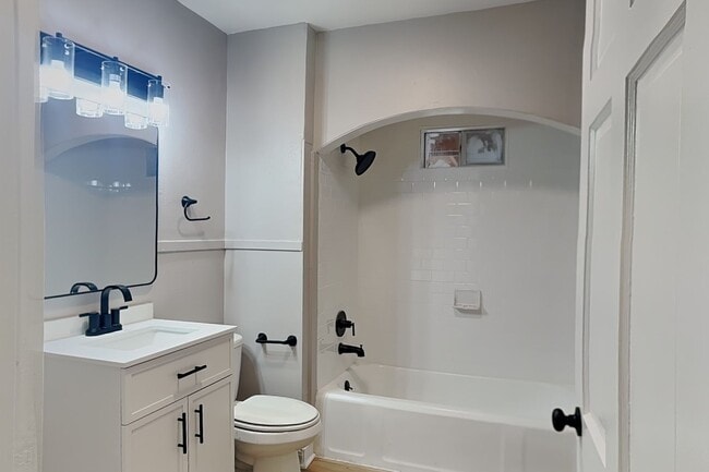 Building Photo - Completely Remodeled Charm with a Huge Backyard & Bonus Room!