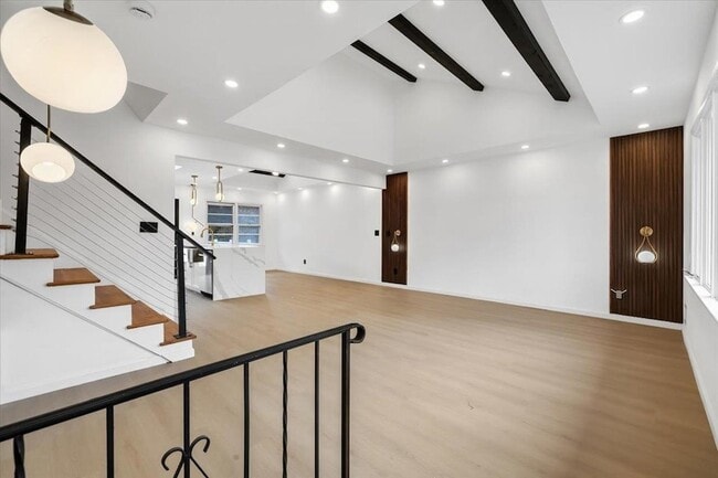 Building Photo - 32 Luhman Terrace