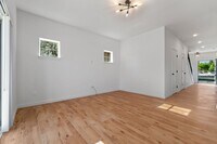 Building Photo - 830B Dennis Street SW