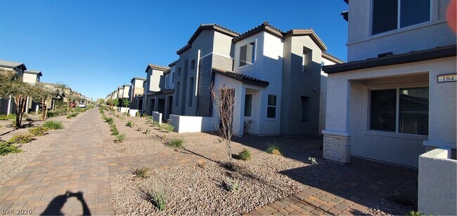 Building Photo - 184 Wewatta Ave