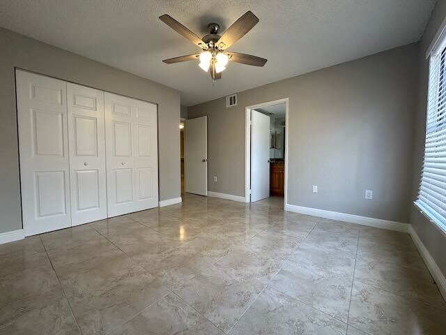 Building Photo - 1540 Lake Crystal Dr