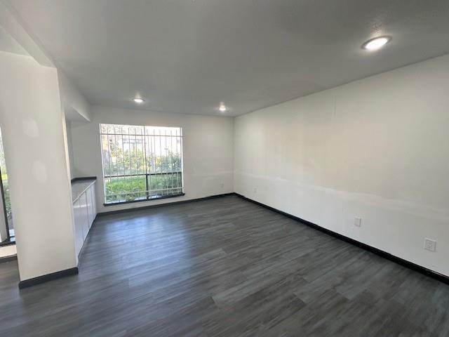 Building Photo - 9009 Imogene St