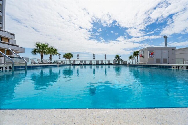 Building Photo - 5400 Ocean Blvd