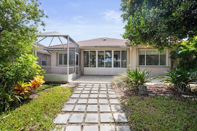 Building Photo - 9150 Bay Harbour Cir