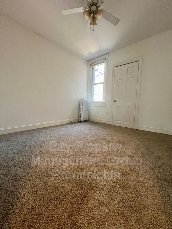 Building Photo - 3253 N Dover St