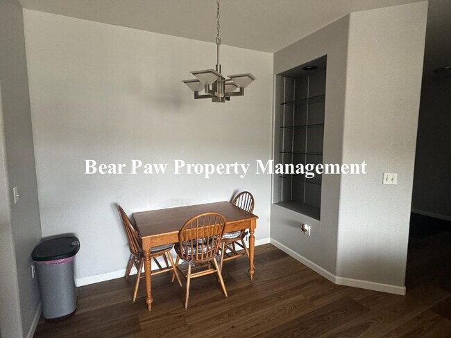 Building Photo - Nice Condo in Littleton!  Close to C470 an...