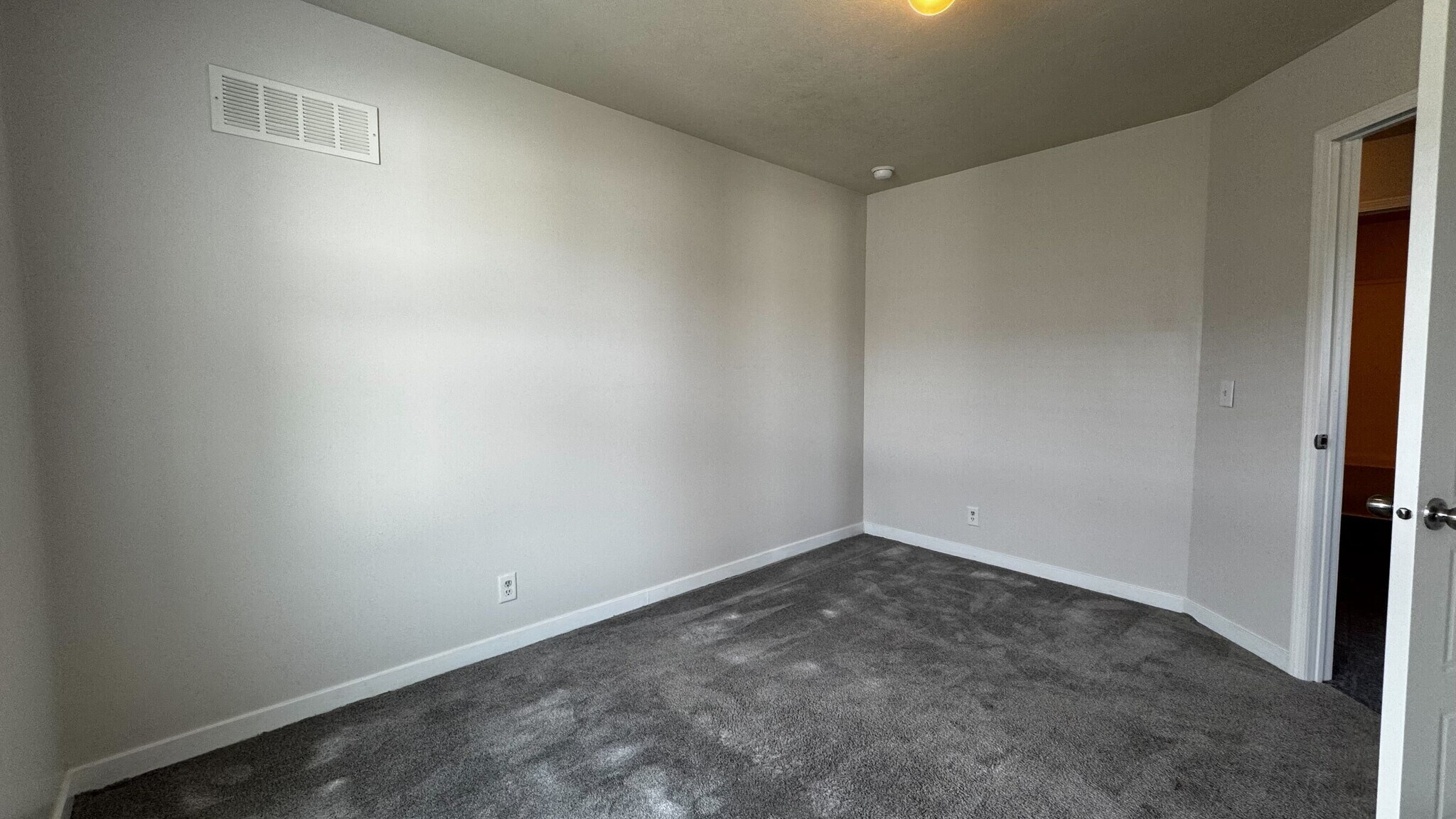 Building Photo - 2216 Osprey Pl NW