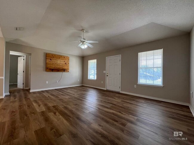 Building Photo - 24383 Gemstone Dr