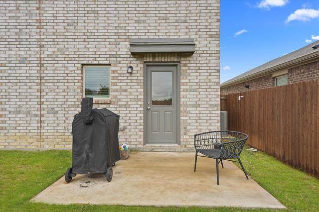 Building Photo - 1128 Catalan Trl