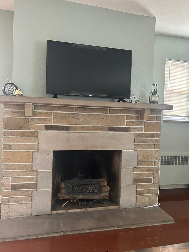 Building Photo - 509 Ogden Ave