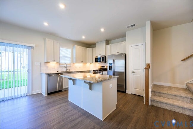 Building Photo - 10660 Wrexham Townes Vw