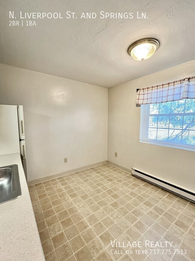 Building Photo - 220 Elizabeth Ln