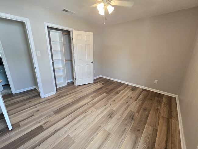 Building Photo - 4044 Starwood Arch