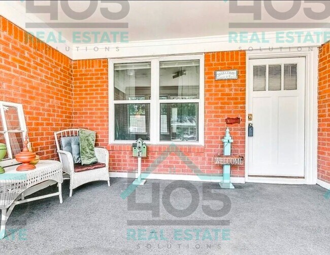 Building Photo - Norman 3 Bed- Coming Soon!