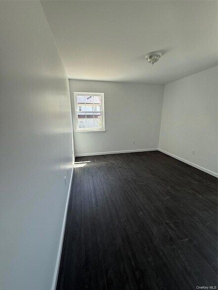 Building Photo - 338 Beach 46th Street