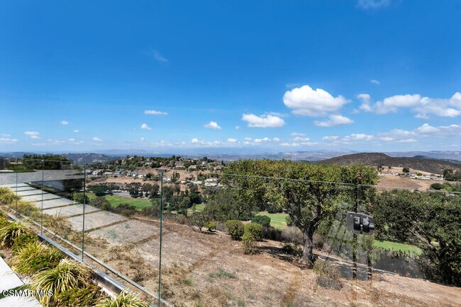 Building Photo - 4066 Calle Del Sol