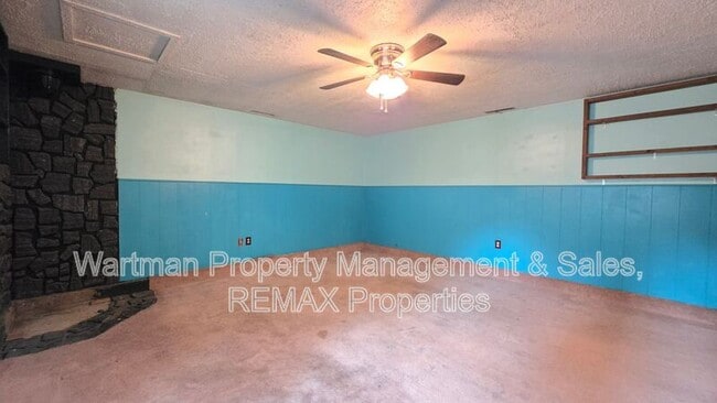 Building Photo - 2524 N Farragut Ave
