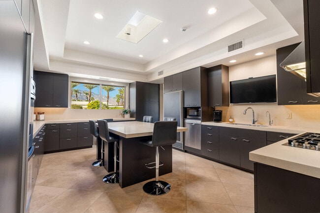 Building Photo - 16 Judd Terrace