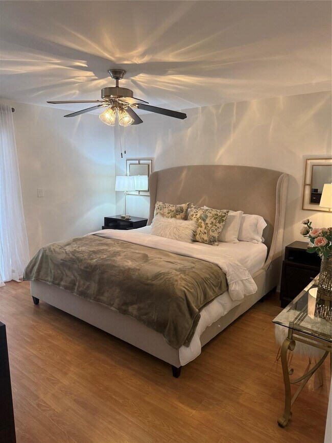 Building Photo - 15126 Ashland St