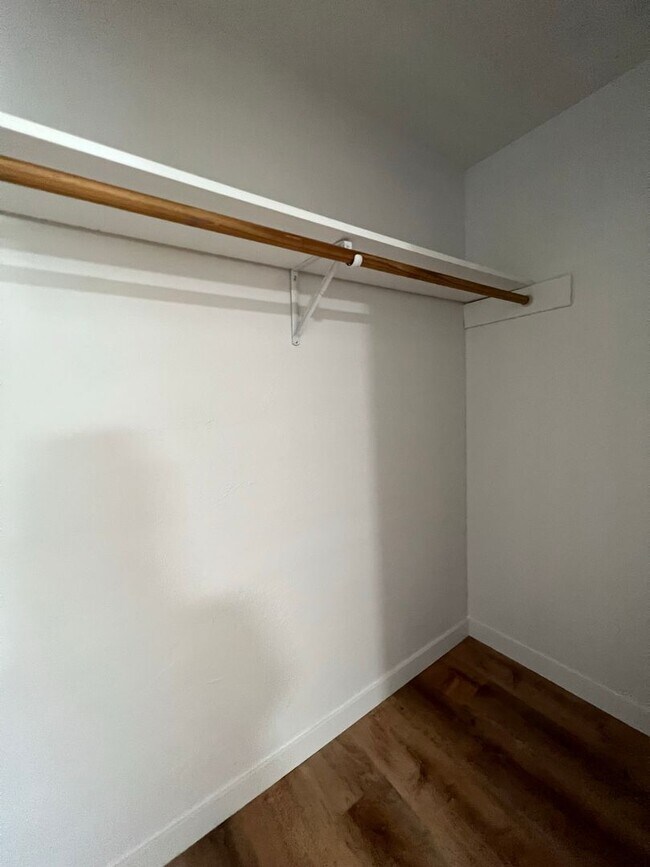 Building Photo - 4036so