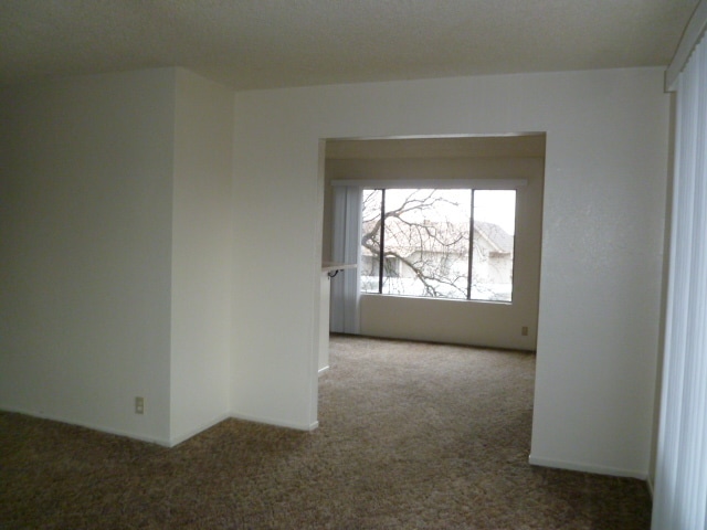 Building Photo - 939 Jamieson Ct