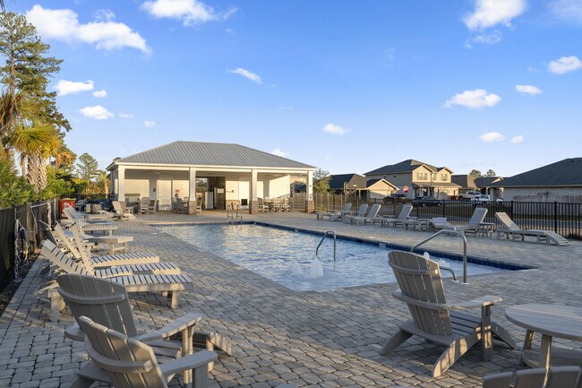 Building Photo - 113 Ridgeway Cir