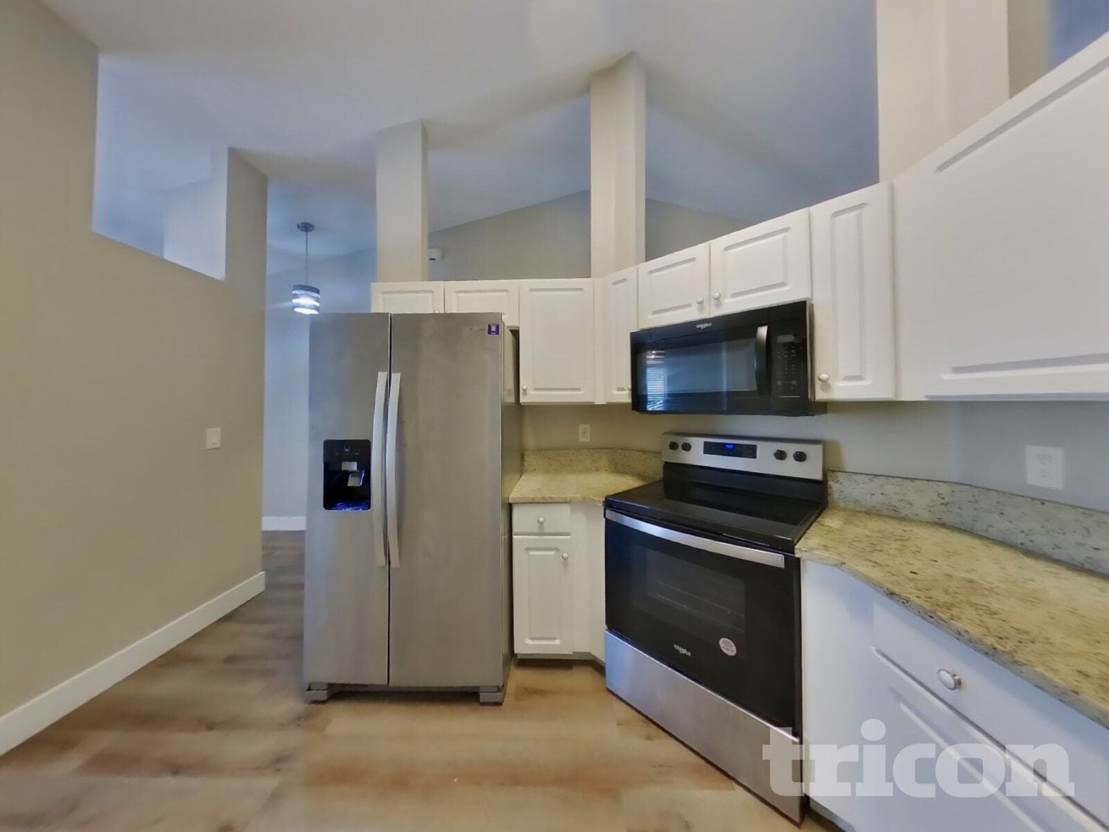 Building Photo - 84092 St James Ct