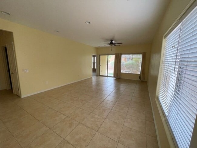 Building Photo - Sun City Mesquite 55+ Rental