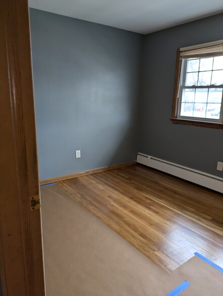 Bedroom 2 - 2486 Wilson Ter