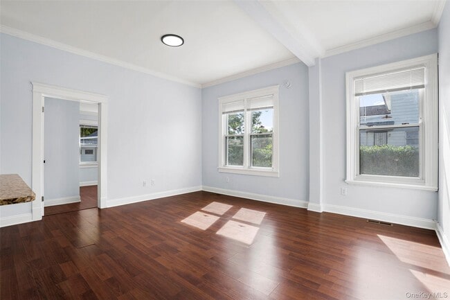 Building Photo - 521 Jefferson Ave