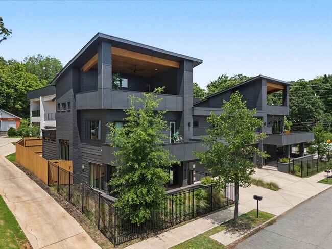 Building Photo - 1142 Boulevard Dr NE