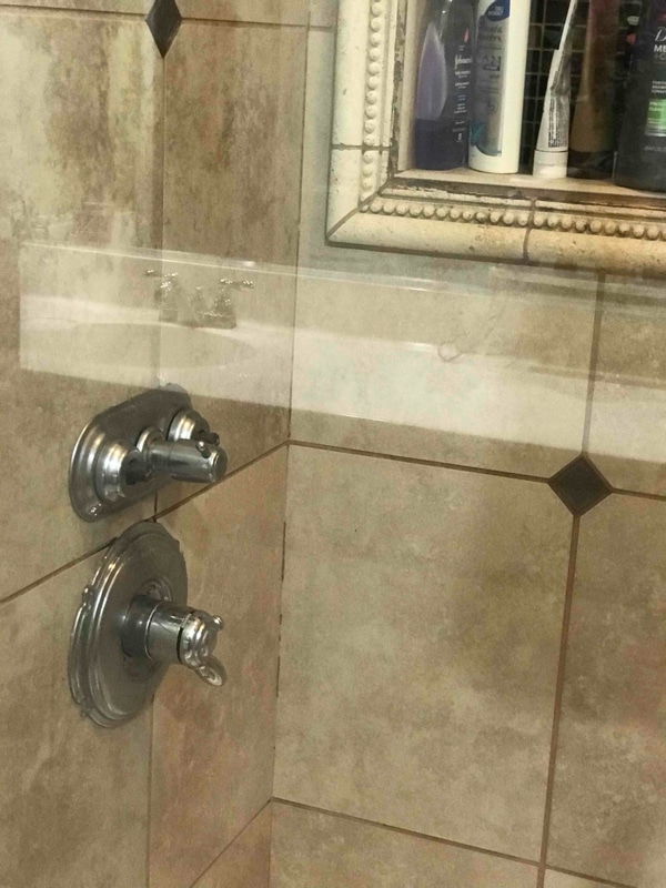 Building Photo - 10745 Champagne Rd