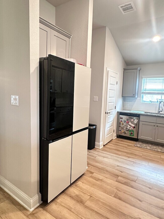 Building Photo - 13317 Silver Egret Ln