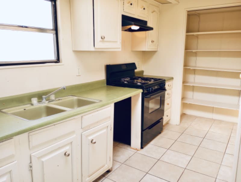 Building Photo - 6345 N Dona Ana Rd