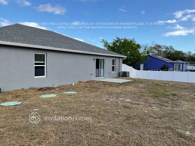 Building Photo - 714 Munich St NW