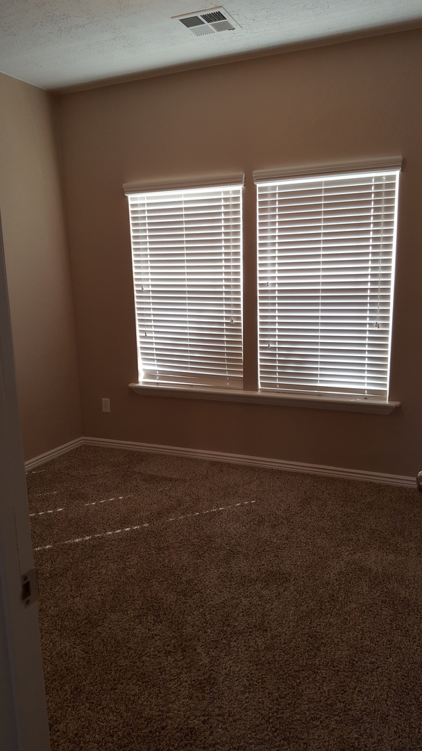 Building Photo - Home with a Den in Washington Fields