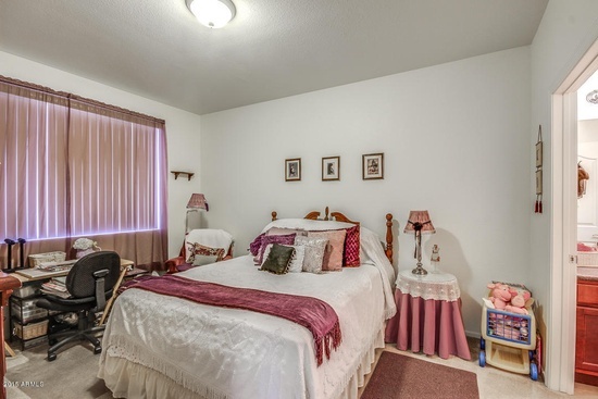 bedroom - 16013 S Desert Foothills Pky